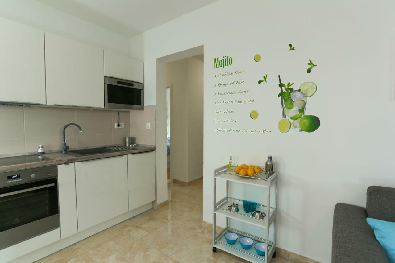 Amazing Luxury 4Star Apartment Laura Супетар Екстериор снимка